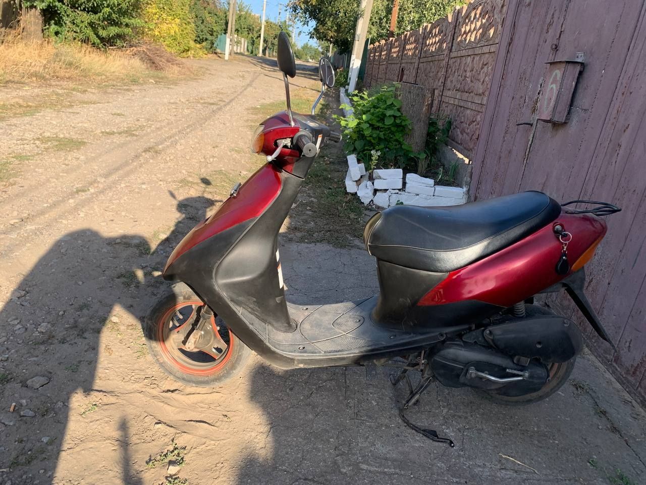 Продам скутер сузуки летс 2
