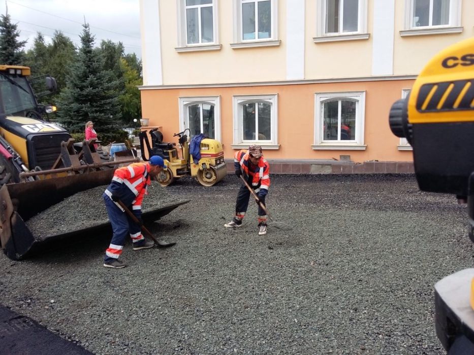 Асфальтирование,земляные работы,котлован,асфальтная крошка,укладка фем