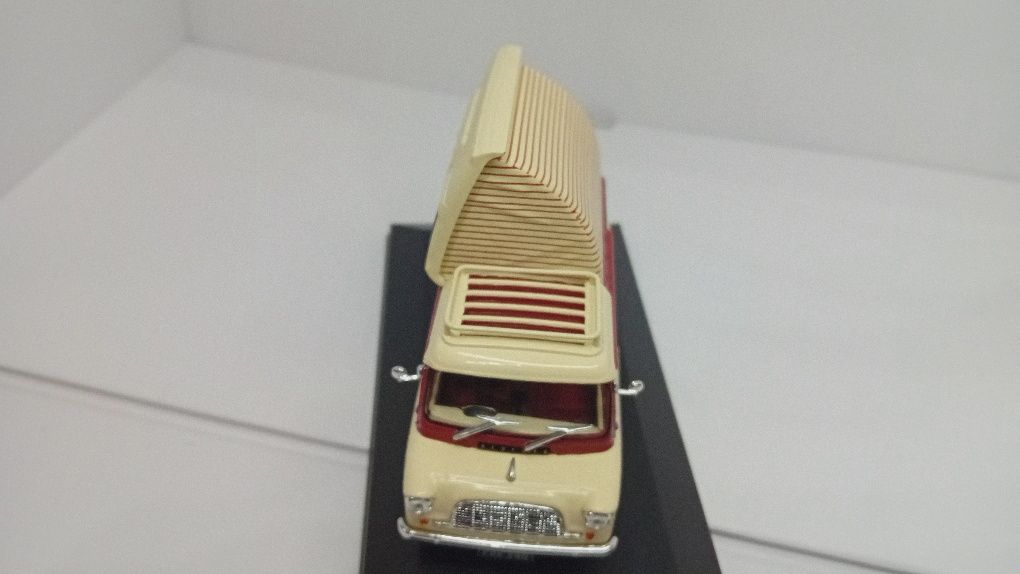 Bedford camper 1/43