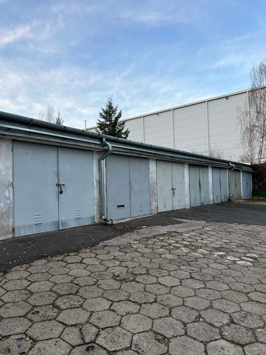 Garaż na wynajem ul. Juranda 4 LSM (za E.Leclerc)