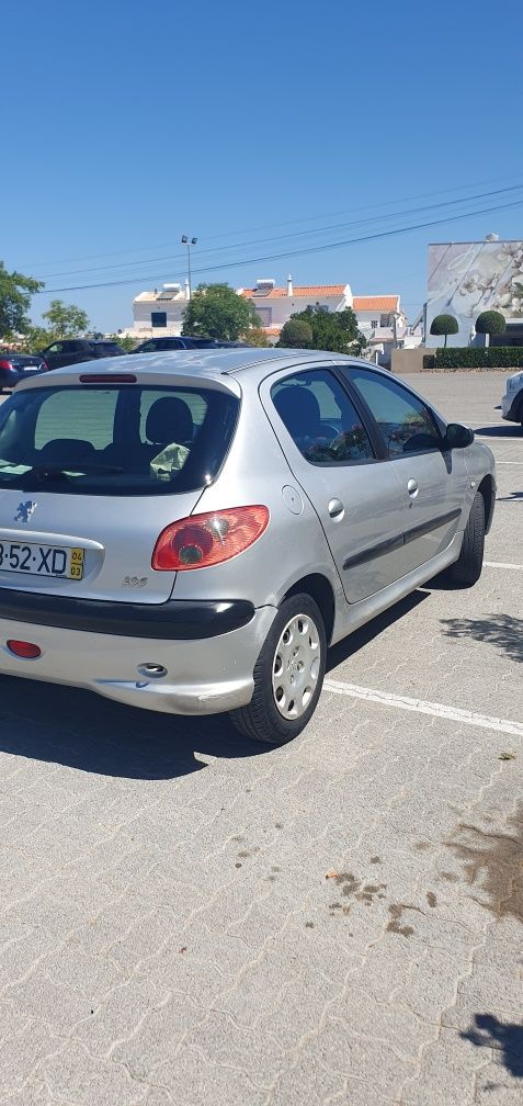 Peugeot 206, Em ótimo condições