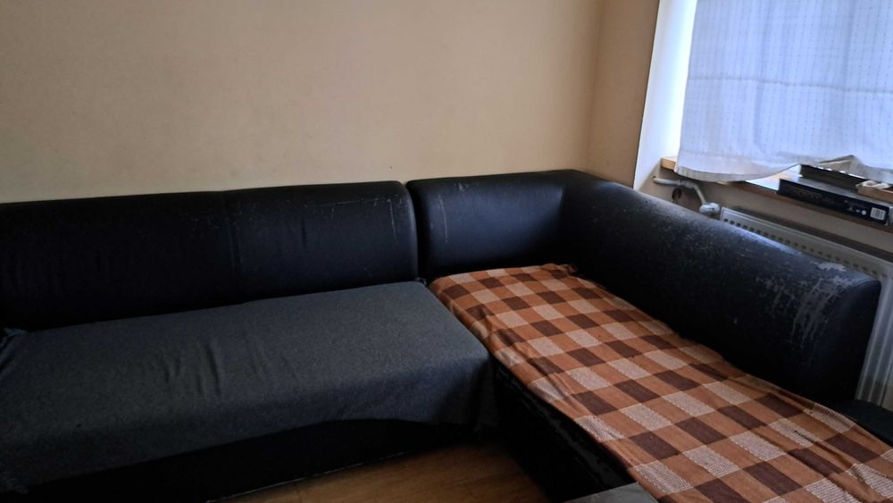 Oddam za darmo duży narożnik – do renowacji / tapicerowania