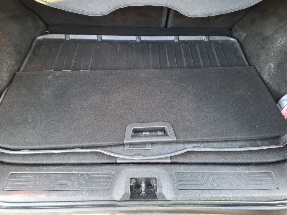 Полка багажника Renault KADJAR