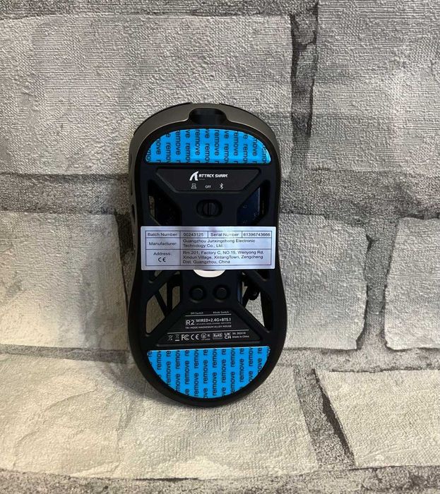 Ігрова миша ATTACK SHARK R2 з магнієвого сплаву PAW3950 сірого кольору