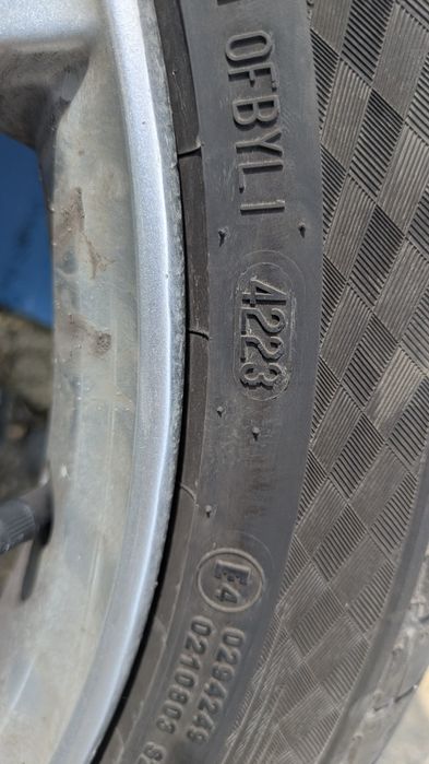 Jantes Volvo R-Design 18” – Bom estado geral