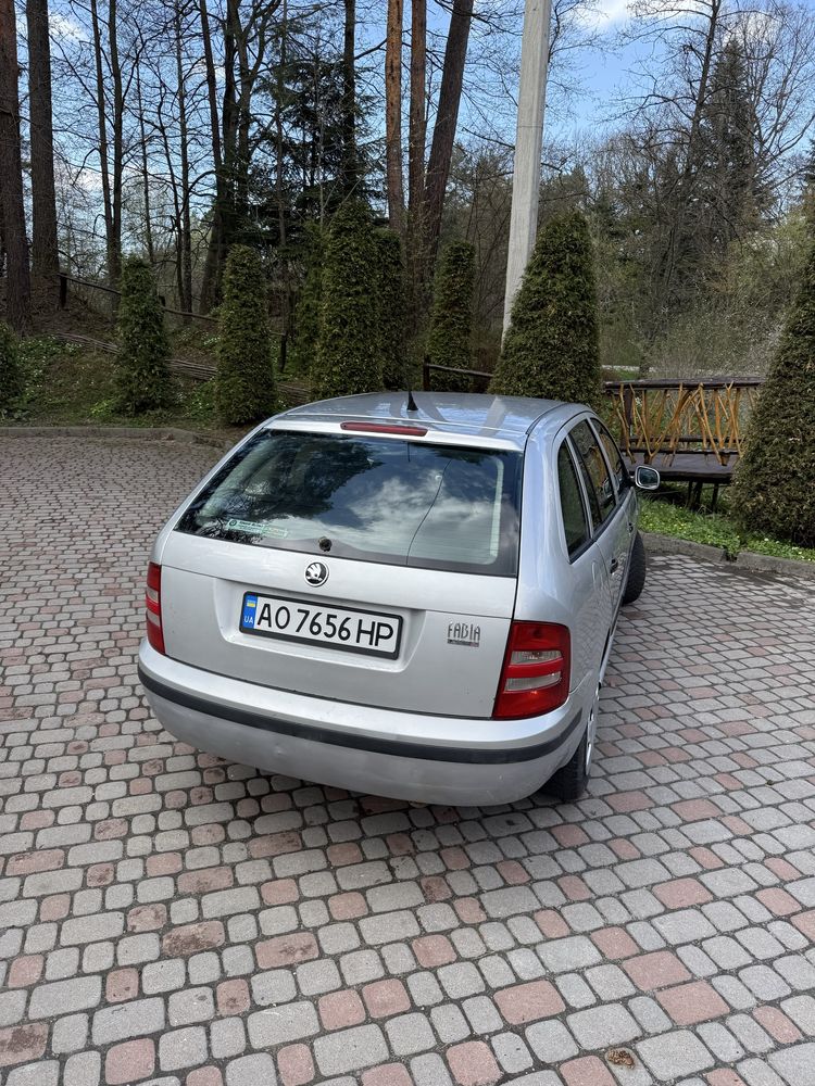 Skoda fabia 1.9 tdi 2003 рік