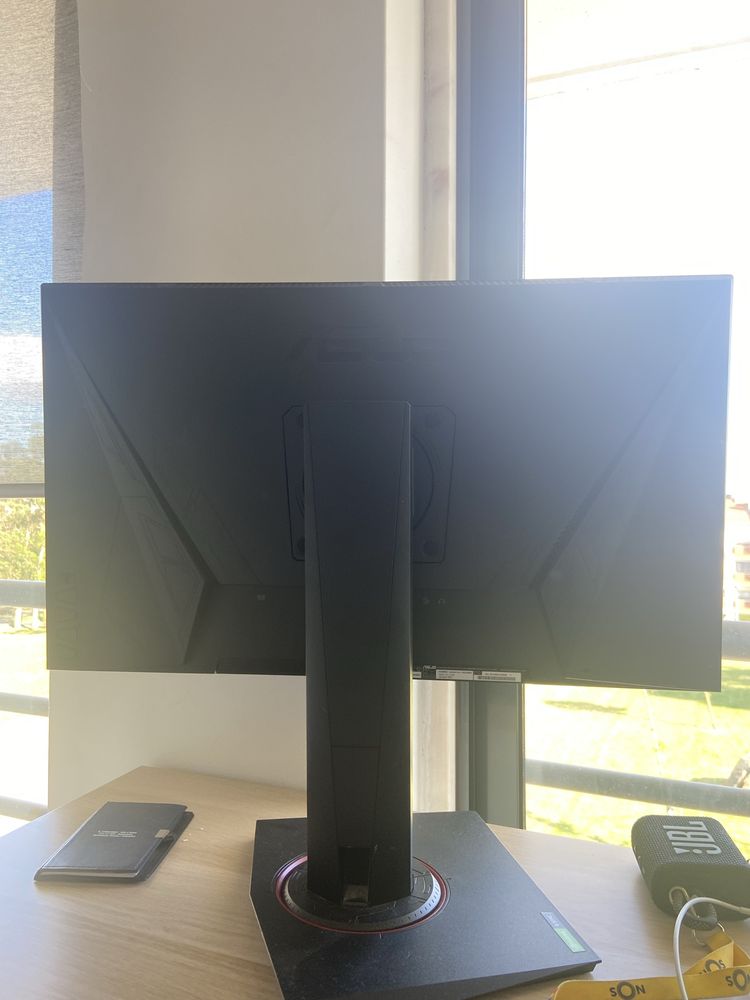 monitor asus, box tv e soundbar