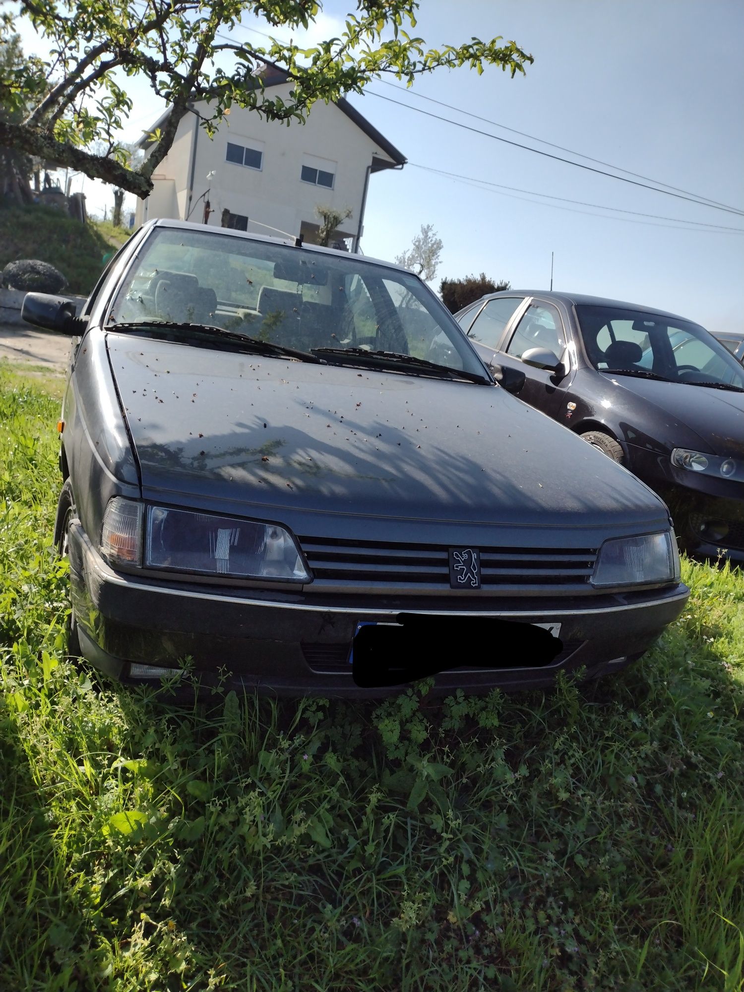 Vendo Peugeot 405sr inteiro sem documentos