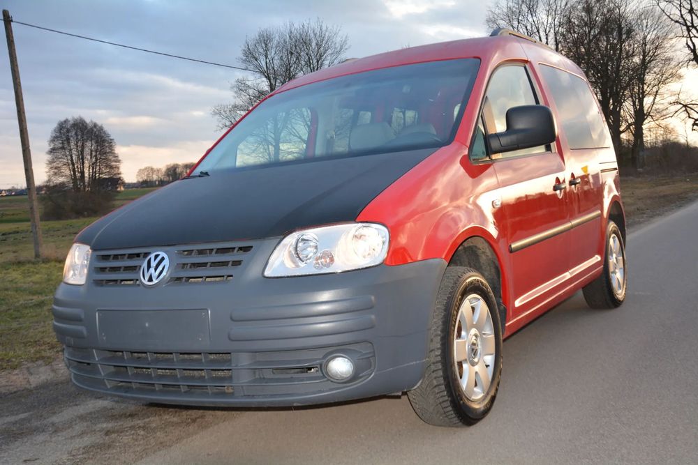Volkswagen Caddy 1.6MPI zadbany