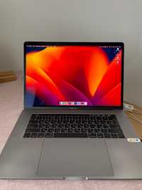 MacBook Pro 15 2017  (i7/16/256/Radeon 555 2gb) Робочий!