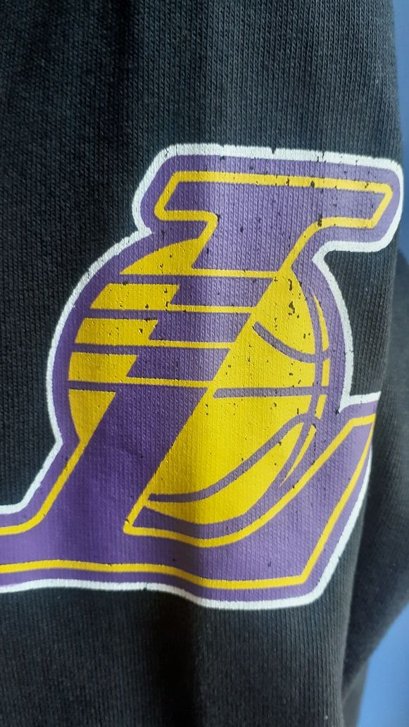 Клубная куртка бомбер Б.К.Los -Angeles Lakers./23 Le Bron James..XL.