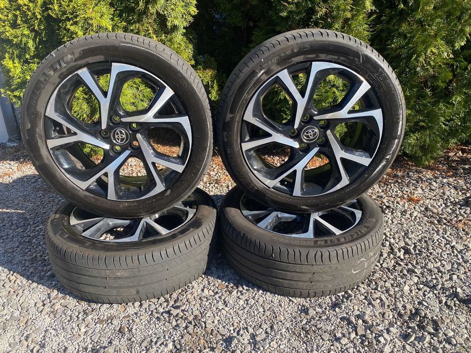 Felgi Toyota CHR 42611-F4040 5x114x3 18"