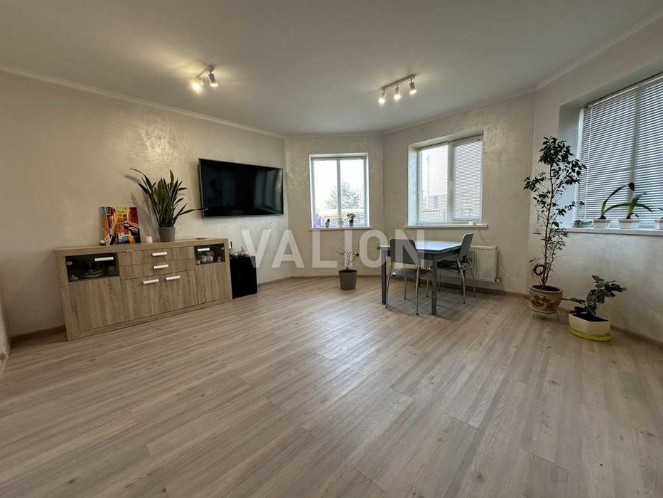 Без% Продаж 2-поверхового будинку з ремонтом м. Васильків Київська обл