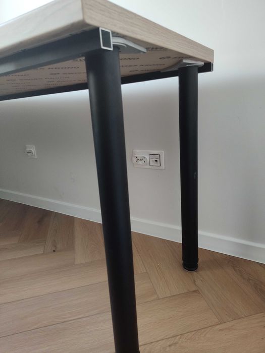 Biurko, stół biurowy, porządne wykonanie