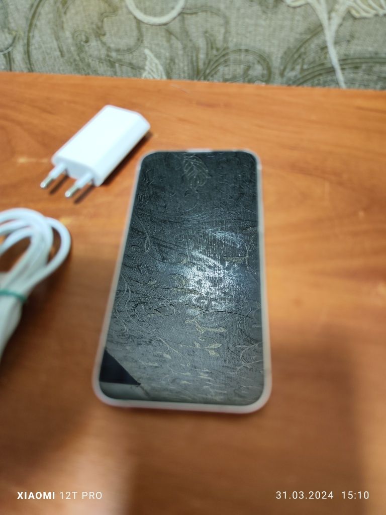Продам iPhone 13 mini 128G