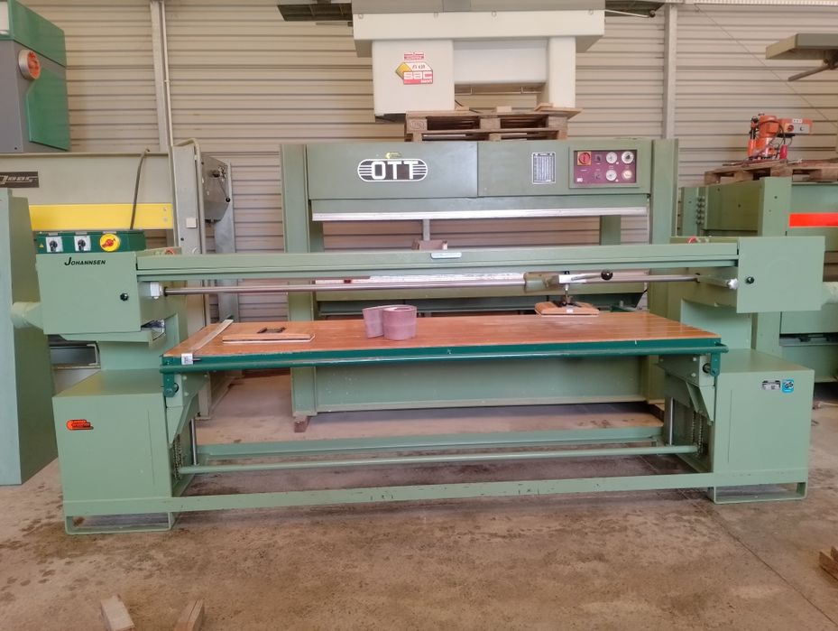 Szlifierka długotaśmowa Johannsen elektryczne podnoszenie