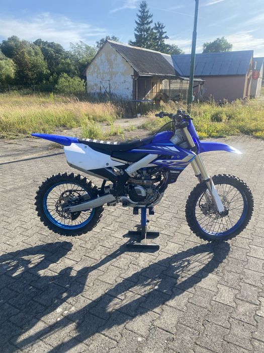 Yamaha yzf rozrusznik wifi