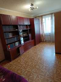 Продам 2х комнатную квартиру на Одесской