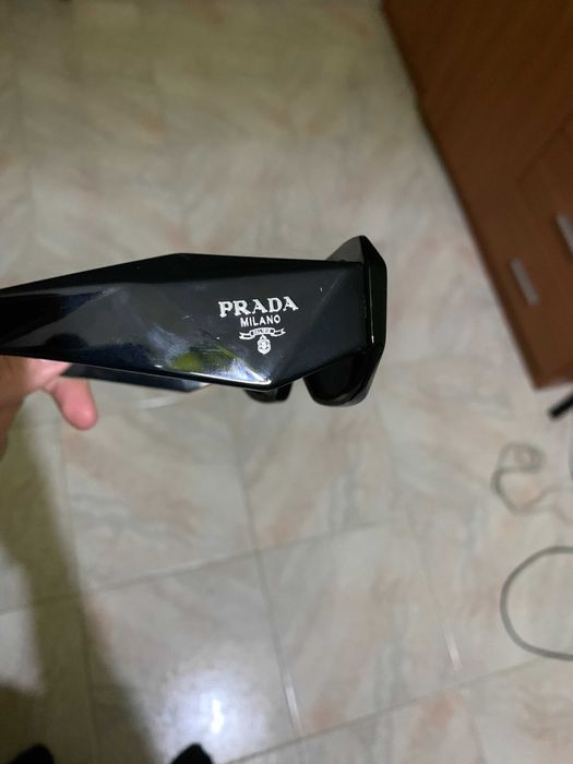 óculos de sol Prada