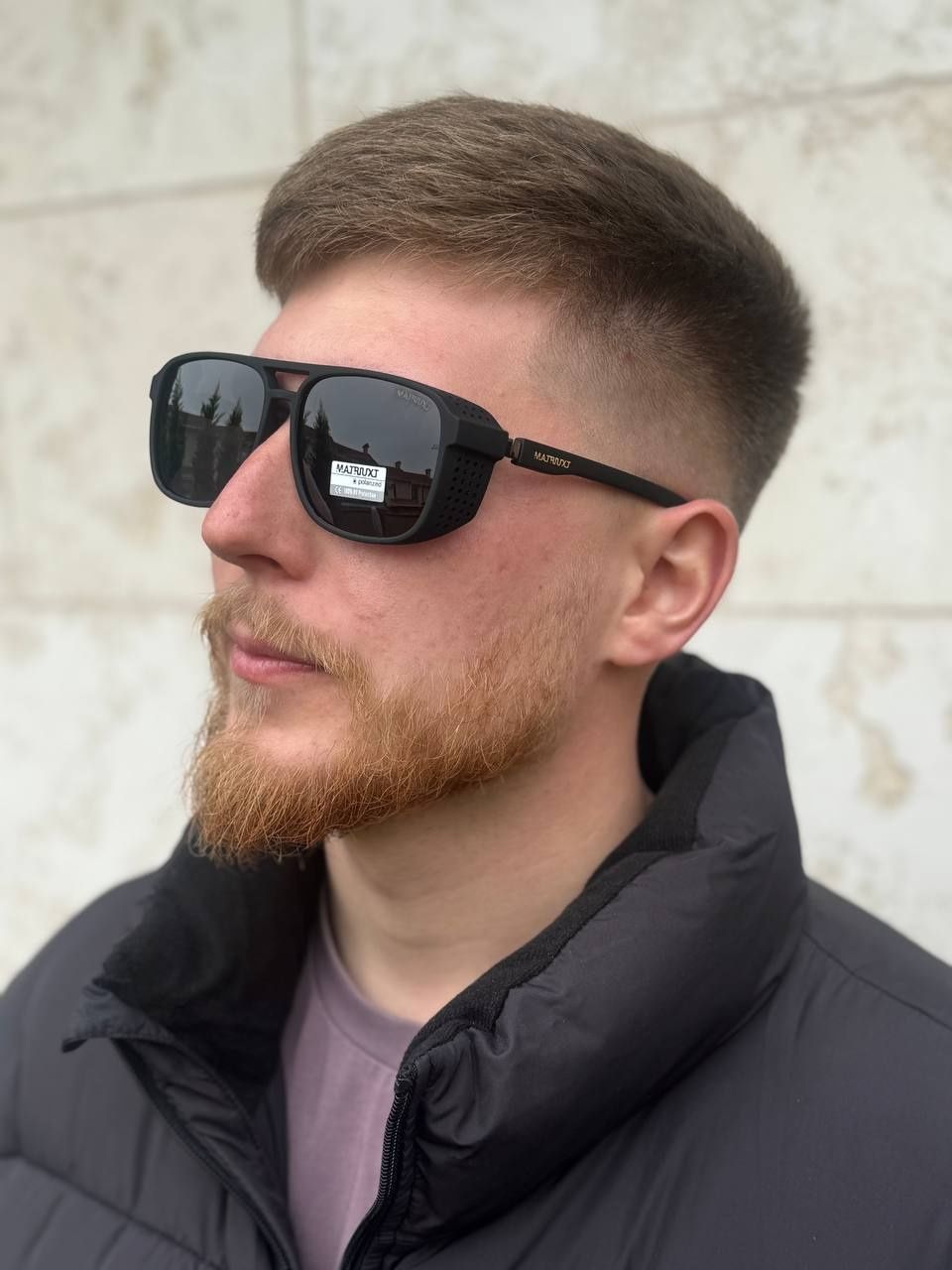 Мужские солнцезащитные очки Matrix черные матовые Polarized со шторкой