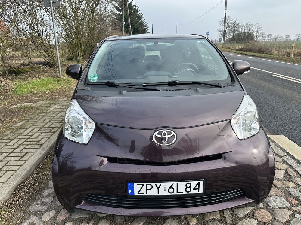 Toyota iQ 1.0/mały przebieg/brak usterek/zadbany