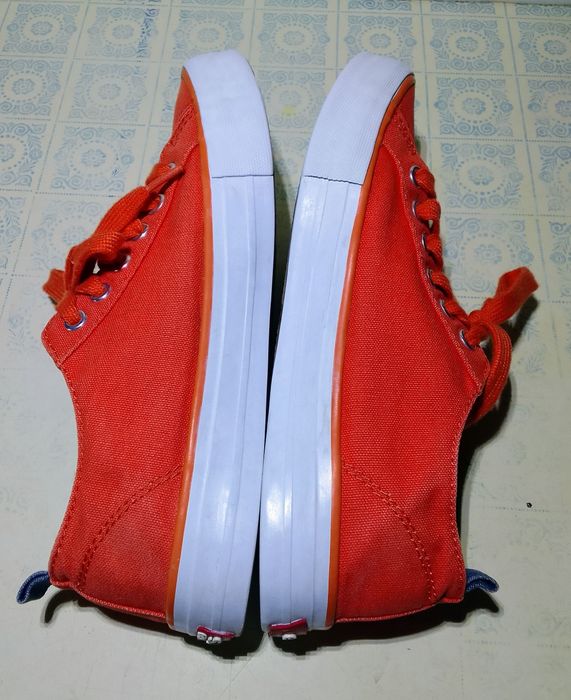 Кеды, мокасины LEVI'S. Оригинал. Женские. Жіночі кеди.