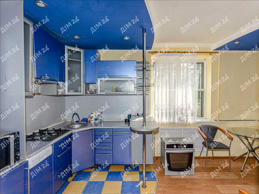 Цегляний будинок на Вороніна