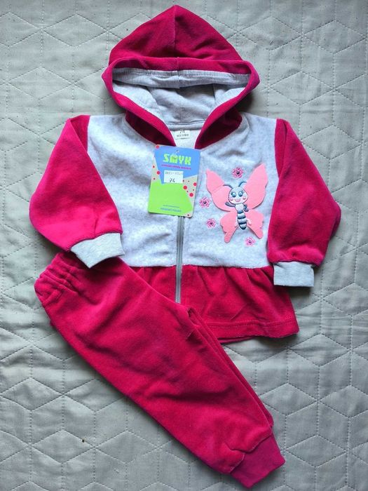 dres dziewczęcy welur  rozm. 74  -  nowy