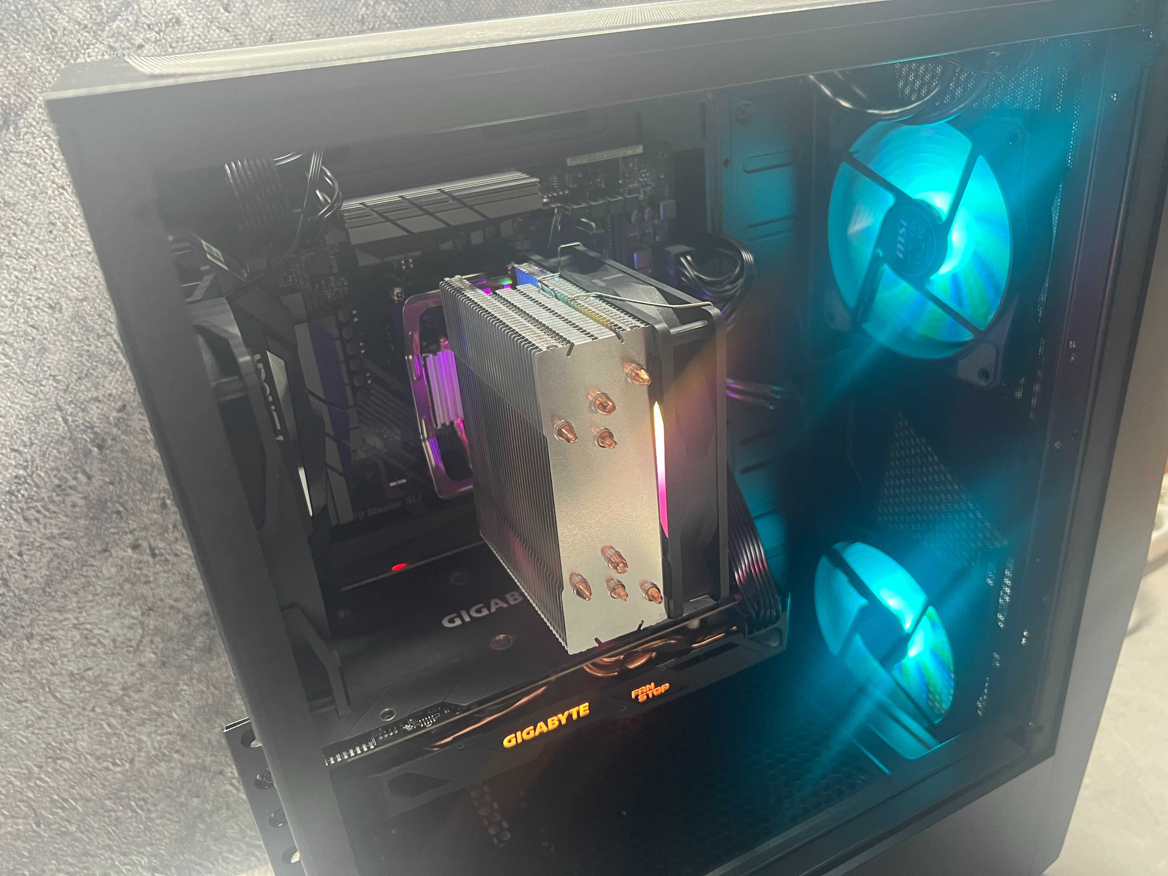 Gaming / Ryzen 5 1600 3.6GHz/ 16GB DDR4 / 2TB SSD / RX 570 4GB / W11