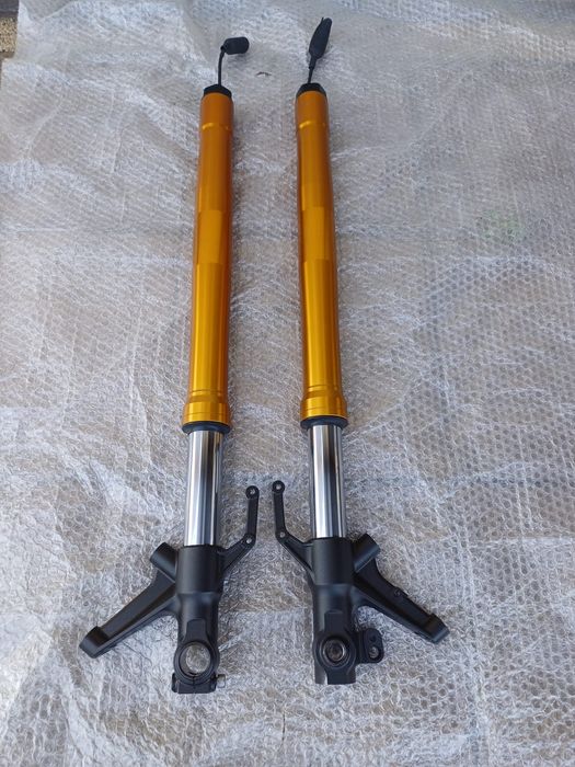 Prostowanie lag, felg, półek oraz serwis motocykli