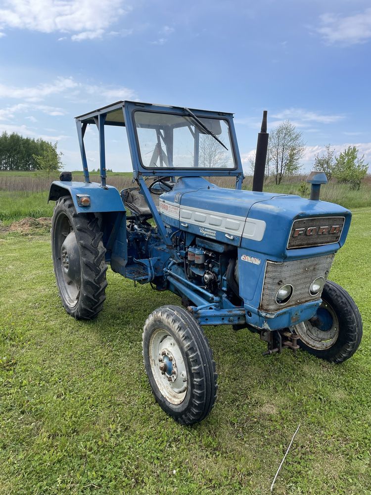 Traktor Ford 3000