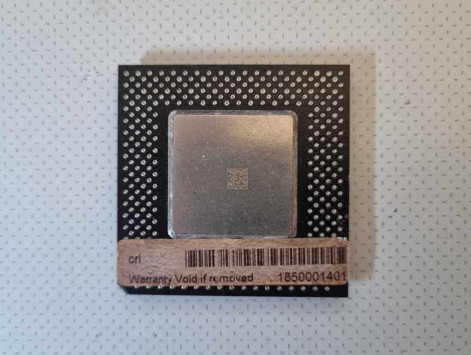 Vintage processor - Intel Celeron 466Mhz - 199864585032911618121