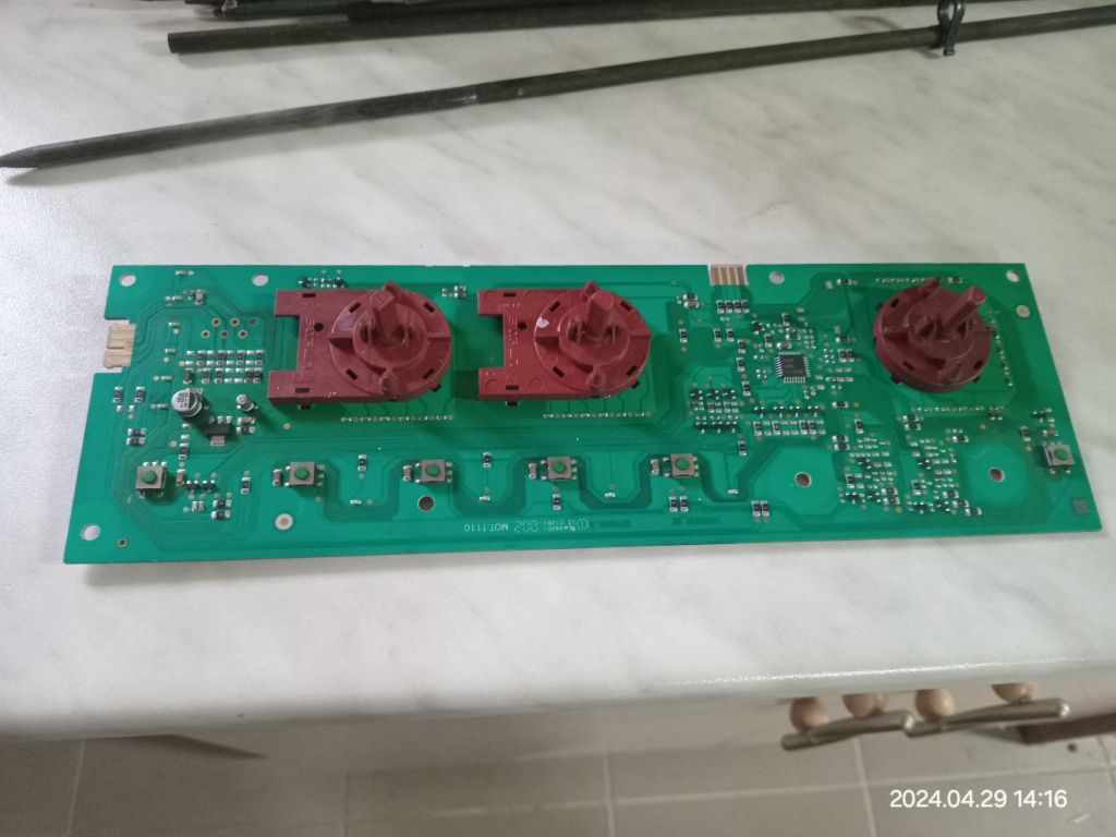 INDESIT на запчасти.