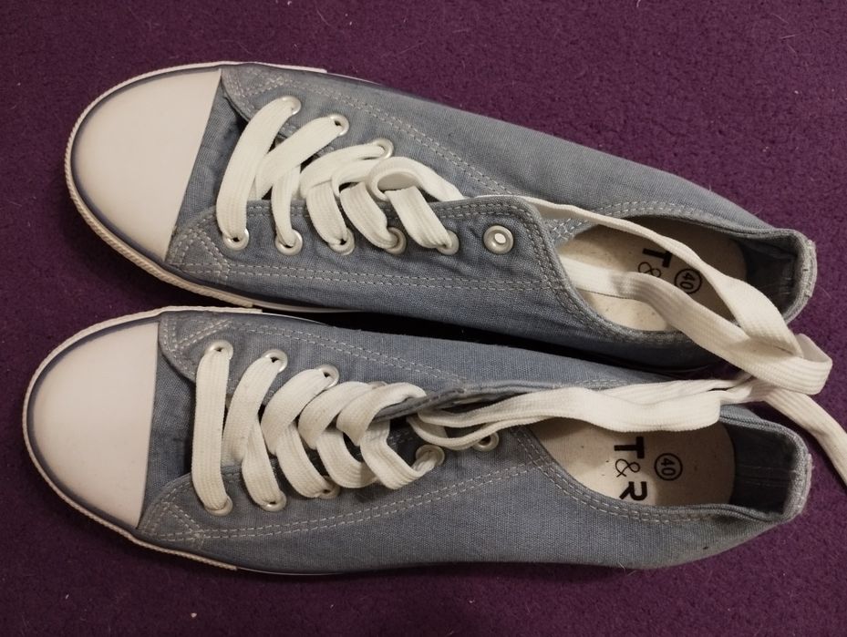 Trampki/tenisówki r.40 (nowe)