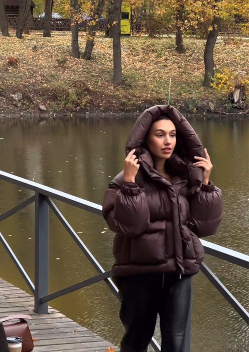 жіноча куртка коричнева