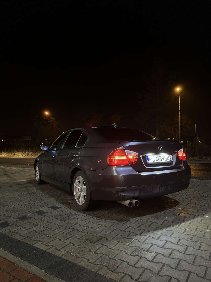 2006 BMW e90 320i