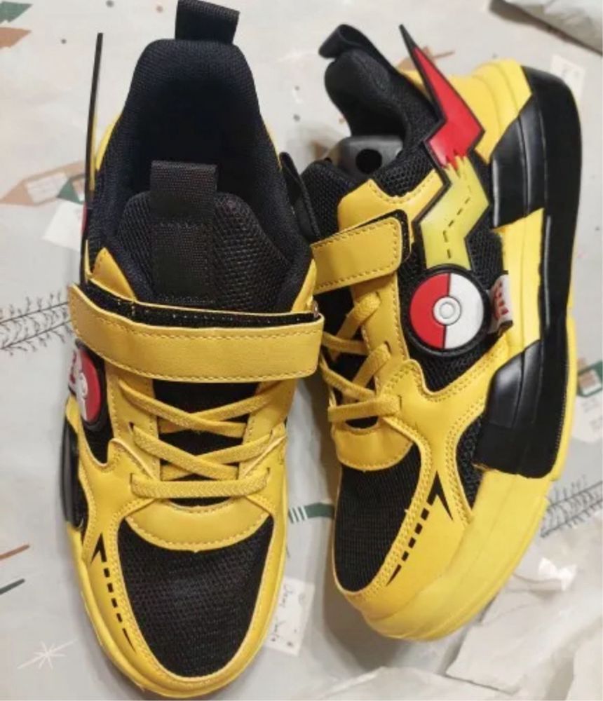 Buty dziecięce adidasy pokemon pikachu sportowe