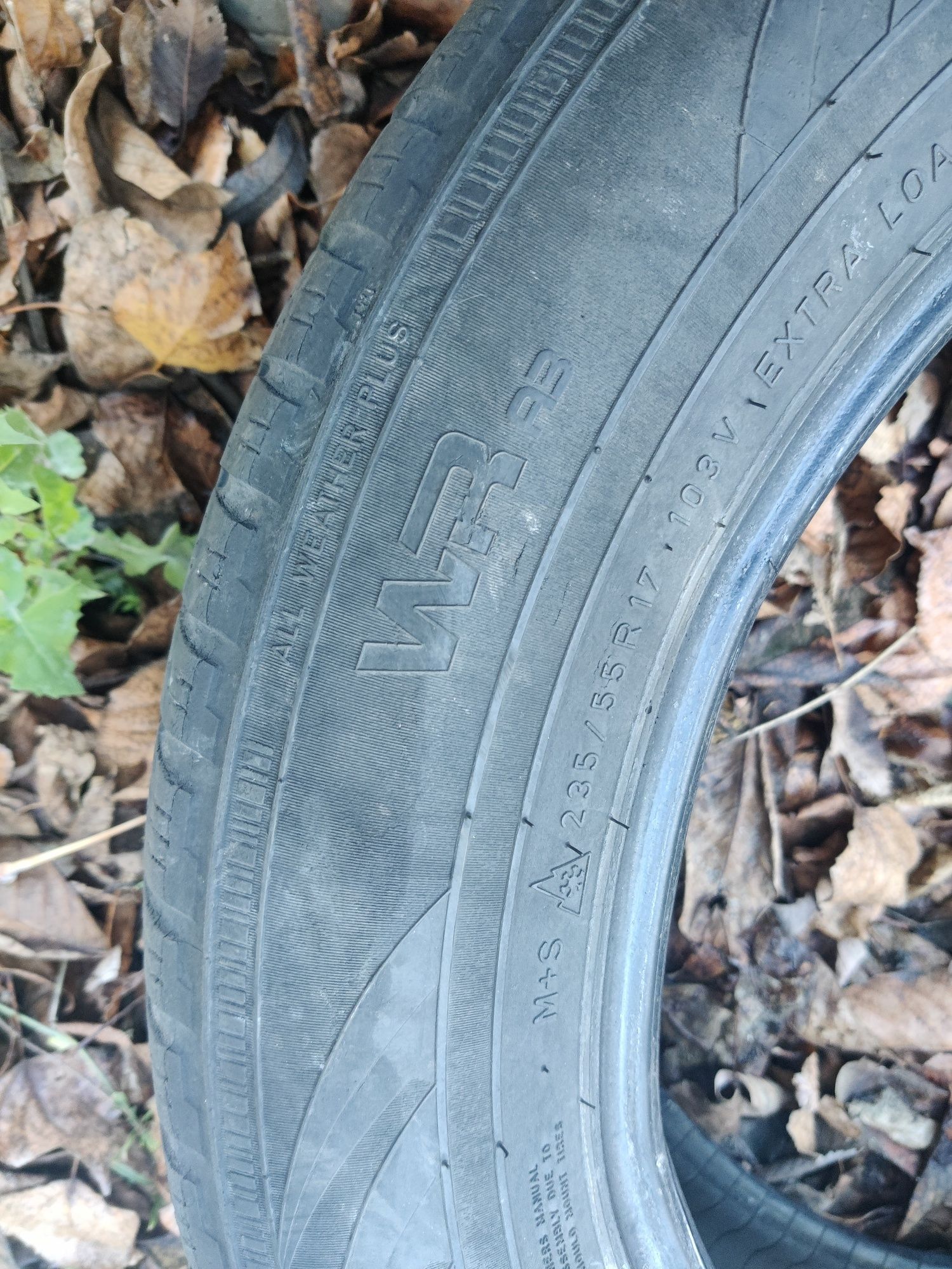 235/55R17 Nokian *ПАРА*