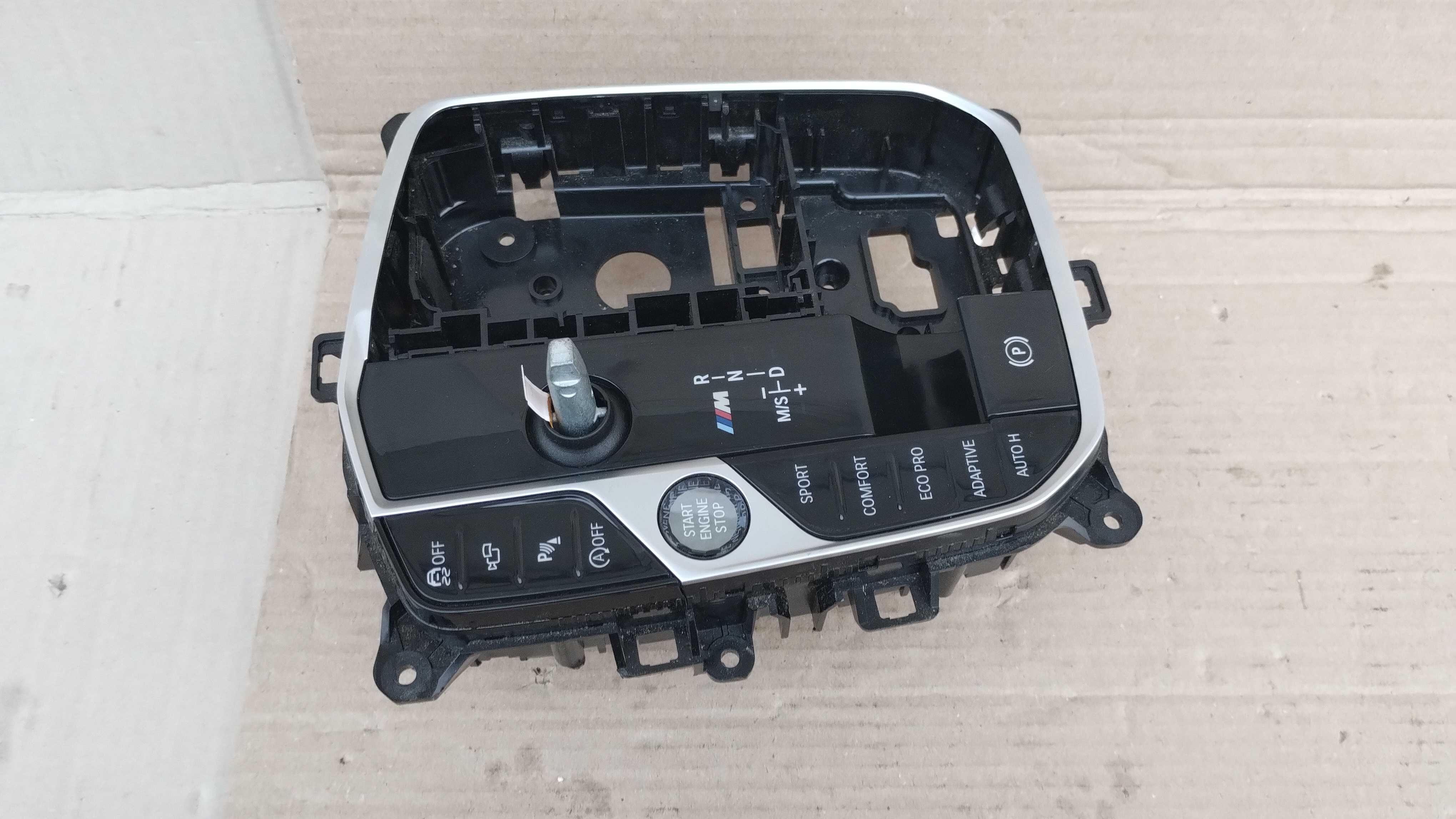 Panel Lewarek Zmiany Biegów Wybierak Bmw G05 G07 X5 X7 M50dX M-Pakiet