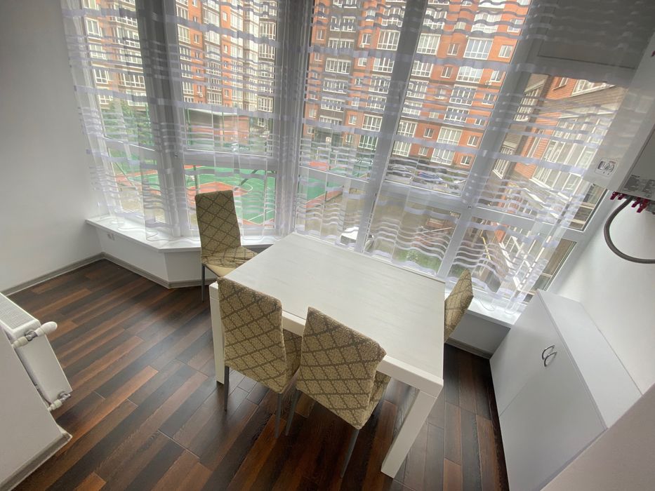 Продаж 1кімнатна квартира + кухня студія Кульпарківська ( ЖК фамілія )