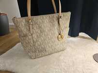 Michael Kors - Logótipo beige