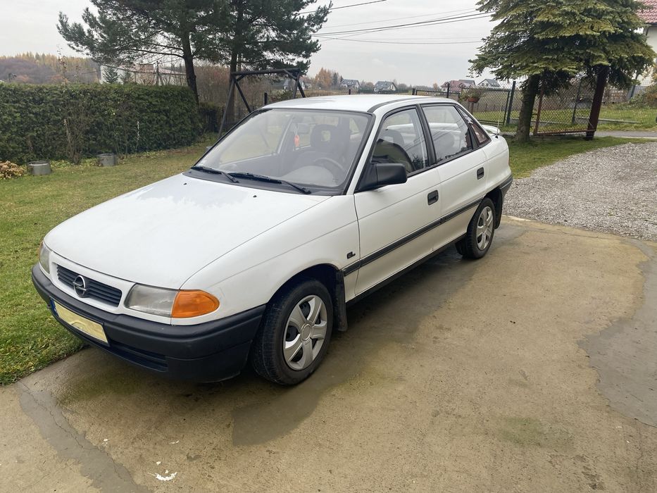 Opel Astra - Super Stan