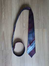 Błyszczący krawat w paski szaro-bordowe