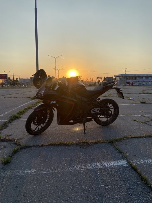 Продам спортбайк Viper R1 250cc (2021) состояние идеальное.