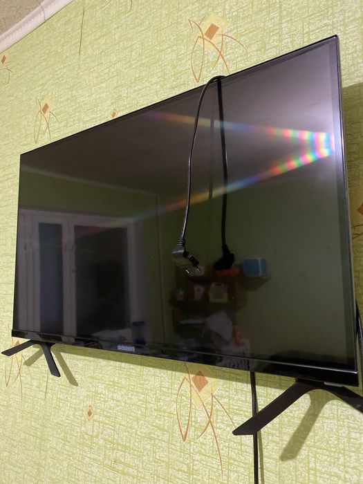 Пподам новый телевизор