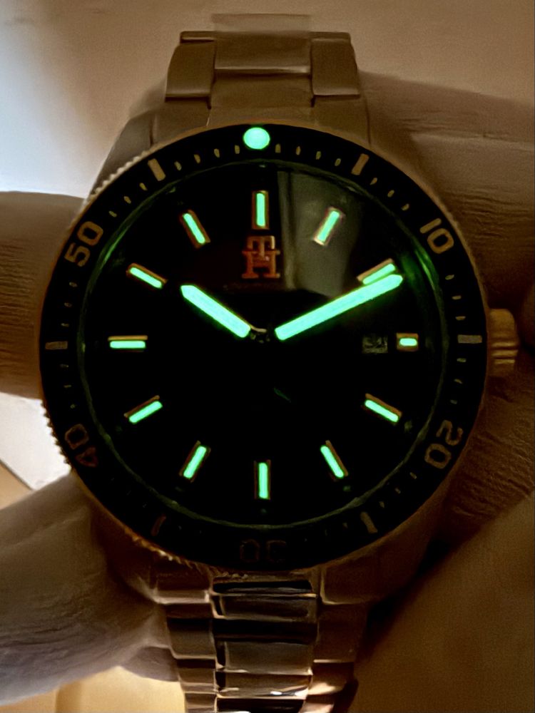 Tommy Hilfiger Automatico Novo!!