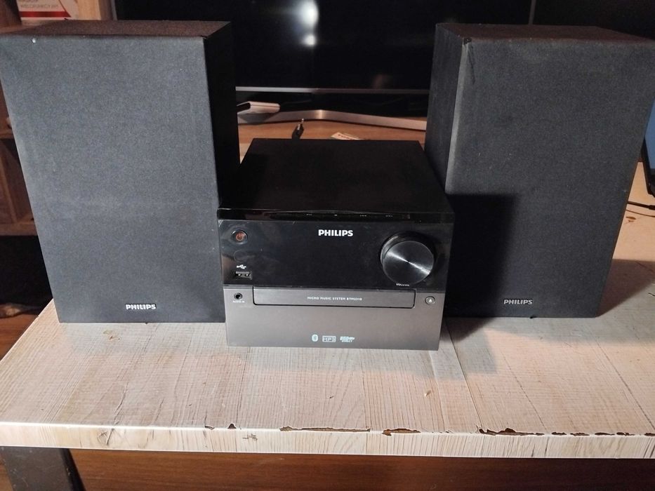 Philips Wieża BTM2310 CD/MP3/USB/Bluetooth AUX