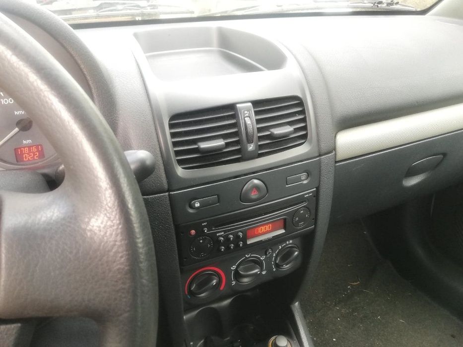 Vendo Renault Clio 1.5 DCI as Peças