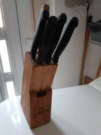 Подставка для ножей дерево с ножами