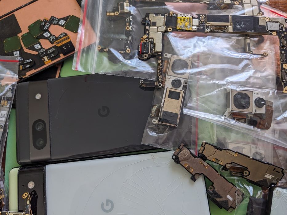 Google Pixel 6/6Pro/6a/7/7Pro/7a/8 /8 Pro/ Запчастини/Розбір телефонів